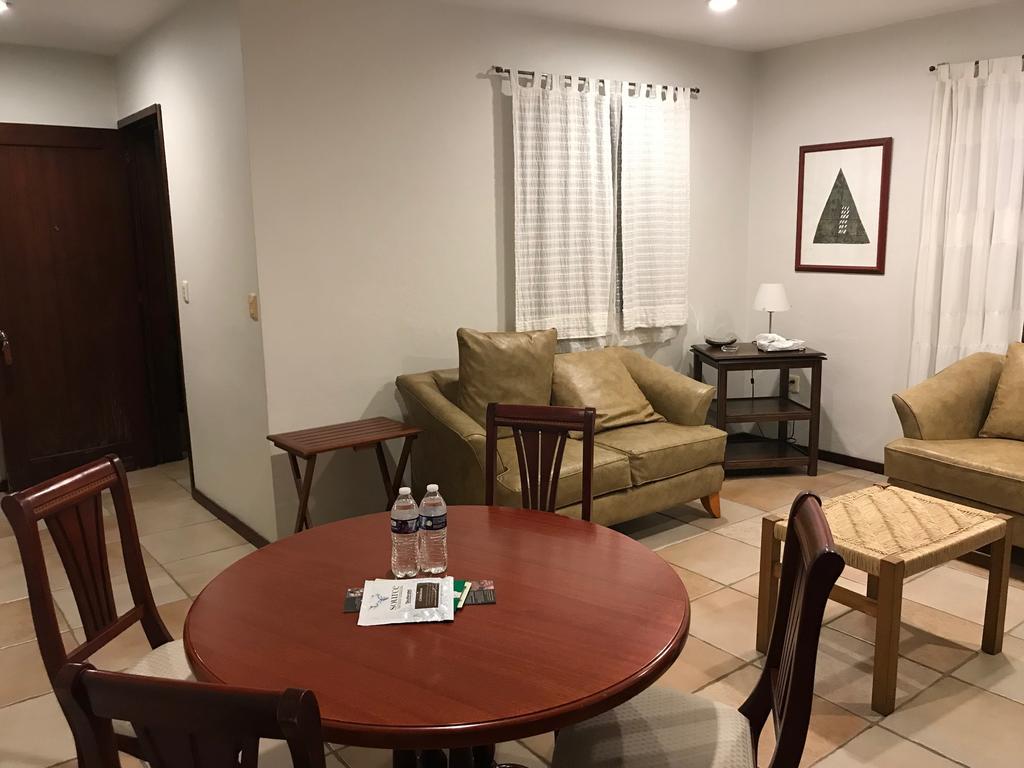 Suites La Fe Oaxaca ภายนอก รูปภาพ